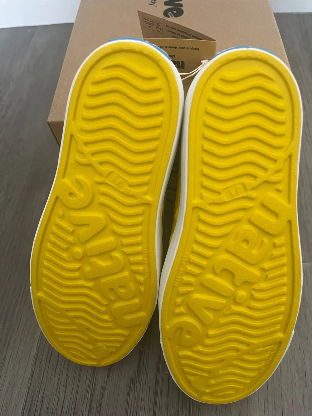 Native Shoes jefferson shoe. Yellow. White. Kids size 1. New in box.